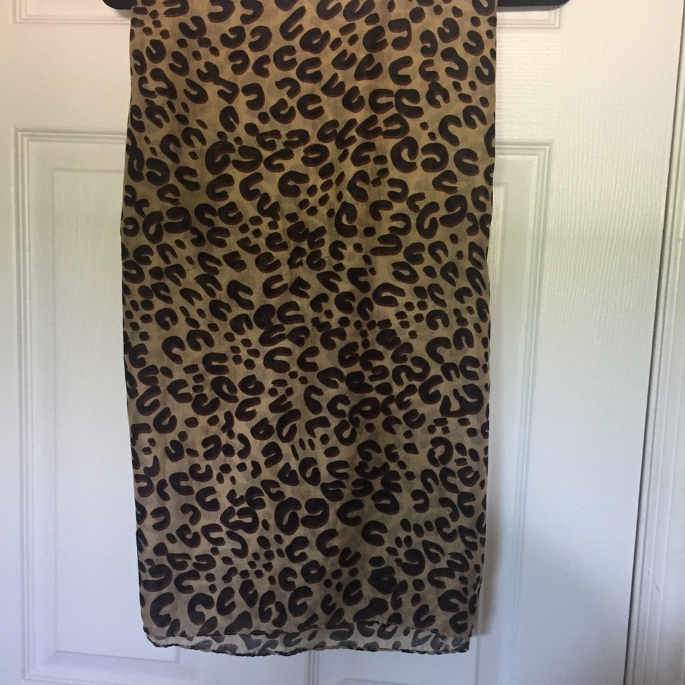 Francesca’s Cheetah print light weight scarf